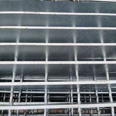 655/30/100 Galvanizli Driveway Ağır Hizmet Tipi Çelik Izgara Metal Rulman Çubuğu
