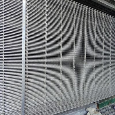 75x75mm Size Welded Mesh Fence 2.0m Height 3.0mm Wire Diameter