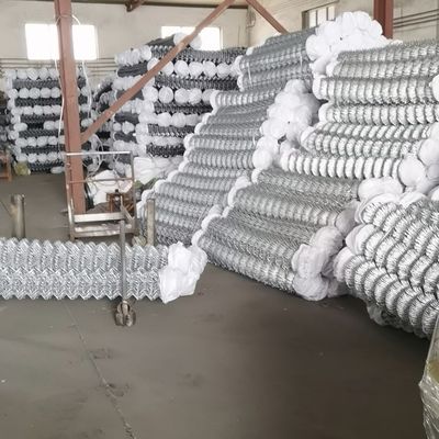 90*90mm Galvanizli Zincir Bağlantısı Çit Yapı Alanı İnşaat Malzemesi
