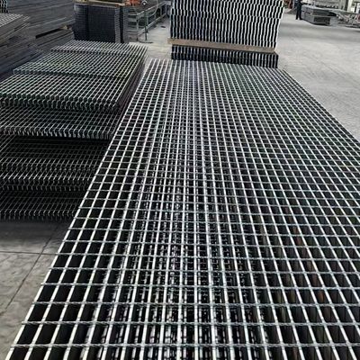 Machine Pressure Welded Industrial Steel Floor Grating With Smooth Bright Surface (Variant 2)