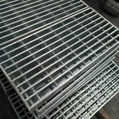 3 mm çapraz çubuklu sıcak dip galvanizli çelik ızgara