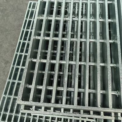 3mm kaynaklı çelik zemin döşeme ızgara dayanıklı sıcak galvanizli düz çubuk