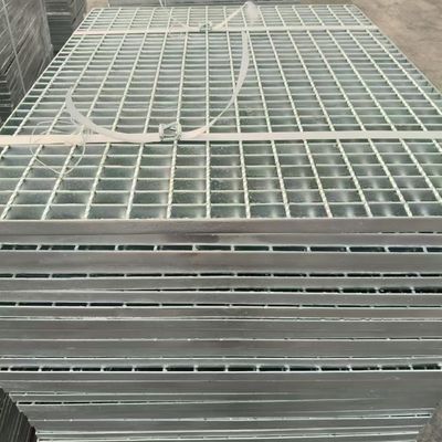 Çeşitli Çubuk Şekilleri Dikişli Tipi ızgara Sıcak Dip Galvanizli Paslanmaz Çelik