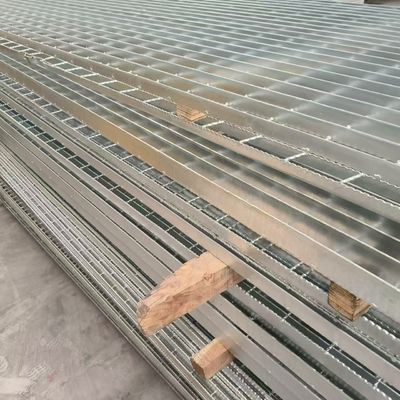 40 ila 130 mm Çapraz Bar Pitch Farklı Gereksinimler için Endüstriyel Çelik ızgara