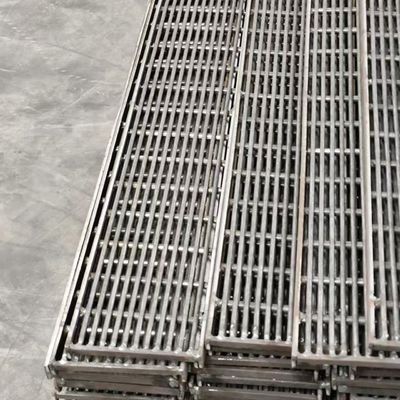 Çok yönlü Anti Skid Grating Slip Yürütme Direnciyle Çizgi Çizgi