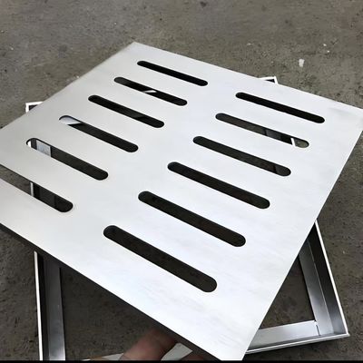Modern Parlak Yüzey 40mm Yükseklik Alüminyum Bar Izgara 900mm
