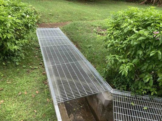 Galvanizli Çelik Izgara 25x3mm - 50x3mm Özel Ölçüler