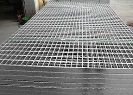 30x4 Hot Dipped Galvanized ASTM A36 Platform Steel Grating