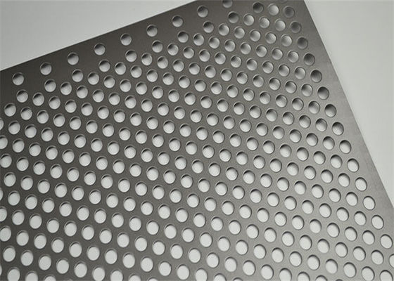 3mm Kalınlık Paslanmaz Çelik Delikli Panel Parlatma İşlemi 9.5mm Şaşırtmalı