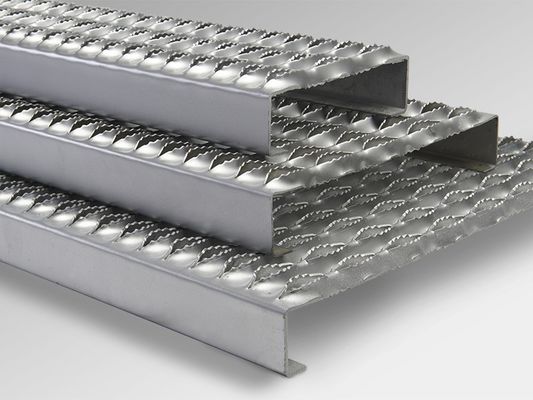 Yüksek Kaliteli Mukavemetli Elmas Kavrama Izgarası Güvenlik Dikme Merdiven Basamakları